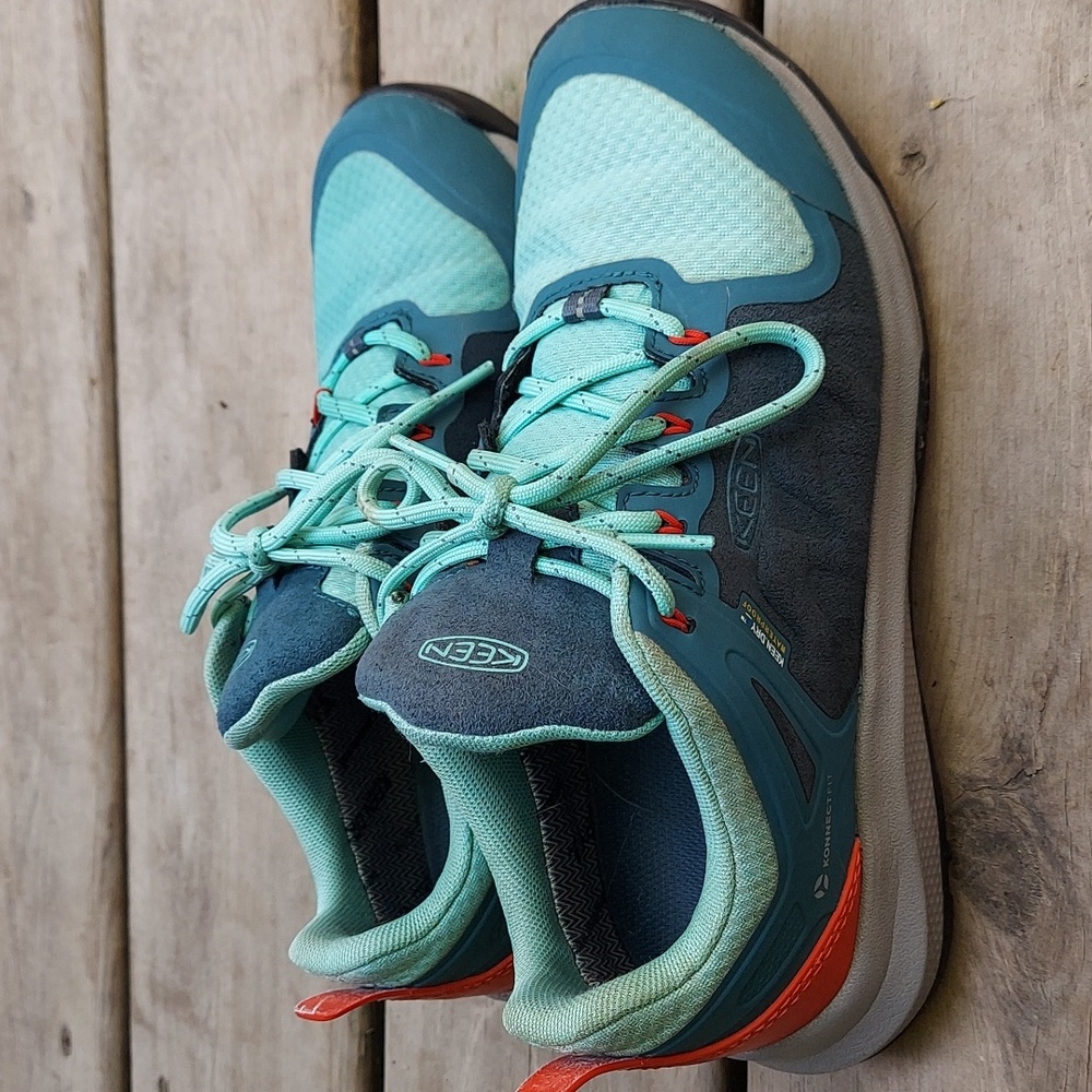 Keen Explore Waterproof Hiking Shoe